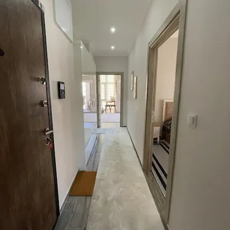 New Apt In The Cntr Of Alanya, 30 Mt From The Sea Apartment *